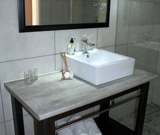 ベッドアンドブレックファースト Just B Guesthouse