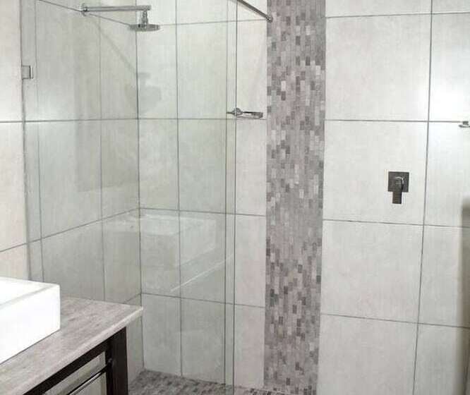 ベッドアンドブレックファースト Just B Guesthouse