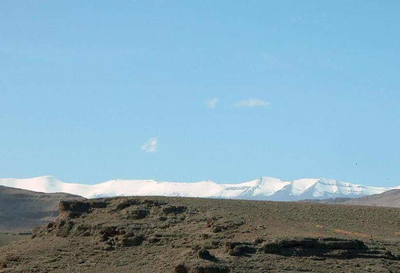 تختخواب و صبحانه Kasbah Iswan