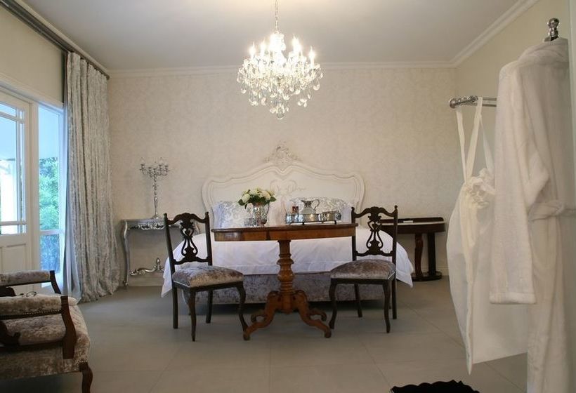 مبيت وإفطار La Riviera Boutique Guesthouse & Spa