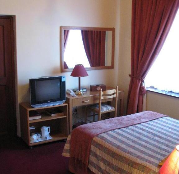 مبيت وإفطار Laings Lodge