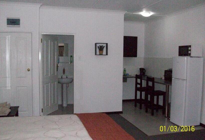 مبيت وإفطار Laings Lodge