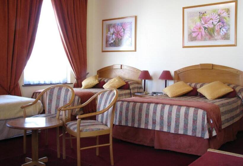 مبيت وإفطار Laings Lodge