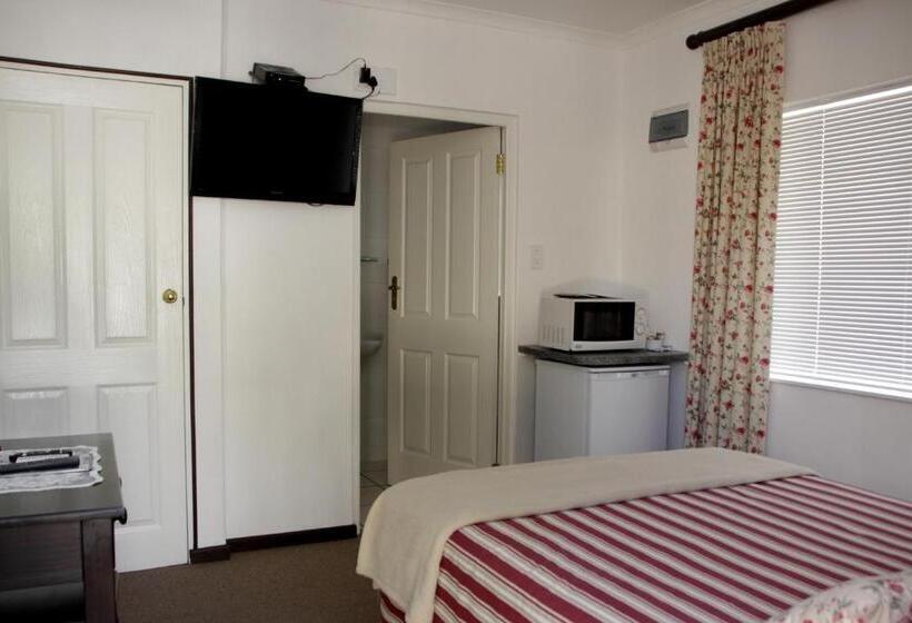 مبيت وإفطار Laings Lodge