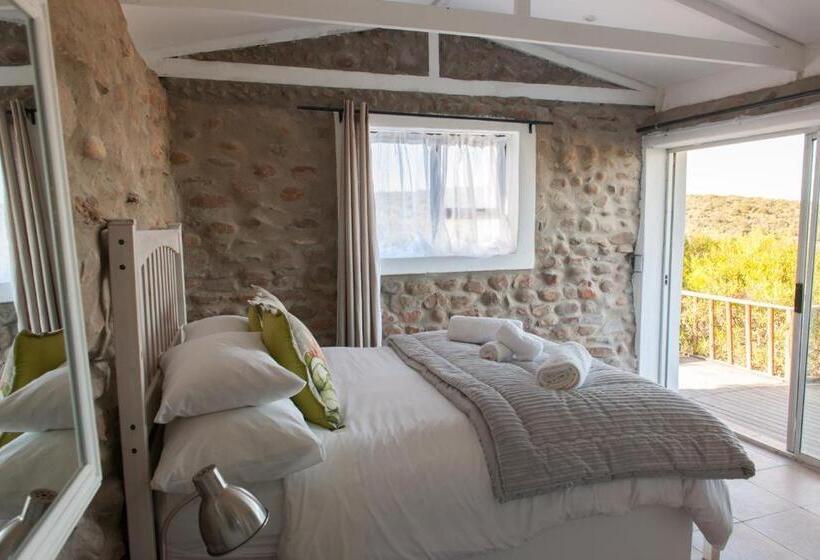 تختخواب و صبحانه Le Petit Karoo Ranch