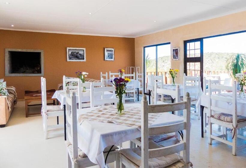 تختخواب و صبحانه Le Petit Karoo Ranch