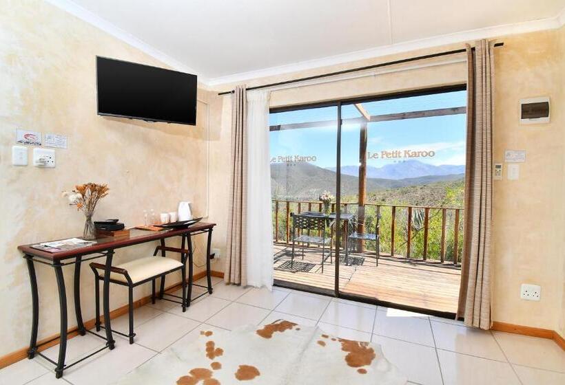 تختخواب و صبحانه Le Petit Karoo Ranch