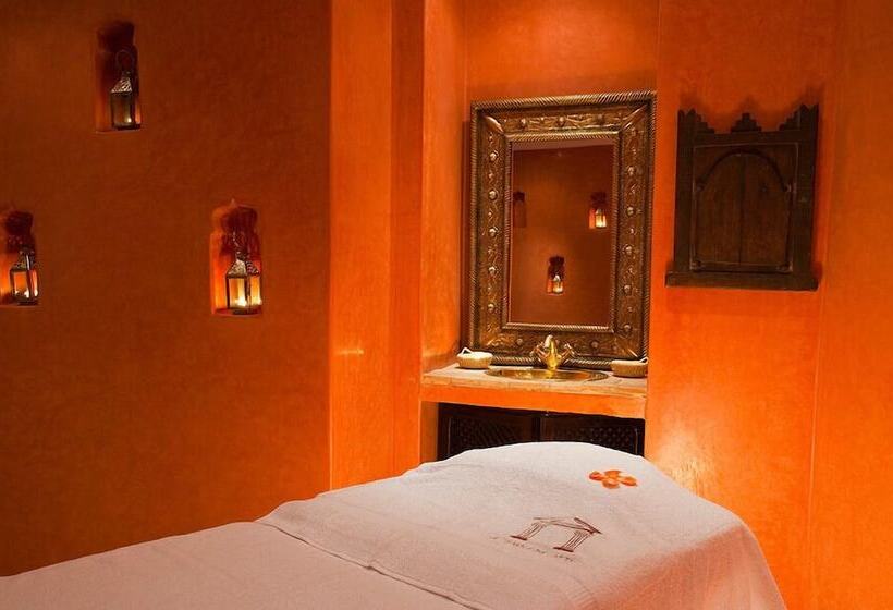 تختخواب و صبحانه Le Temple Des Arts