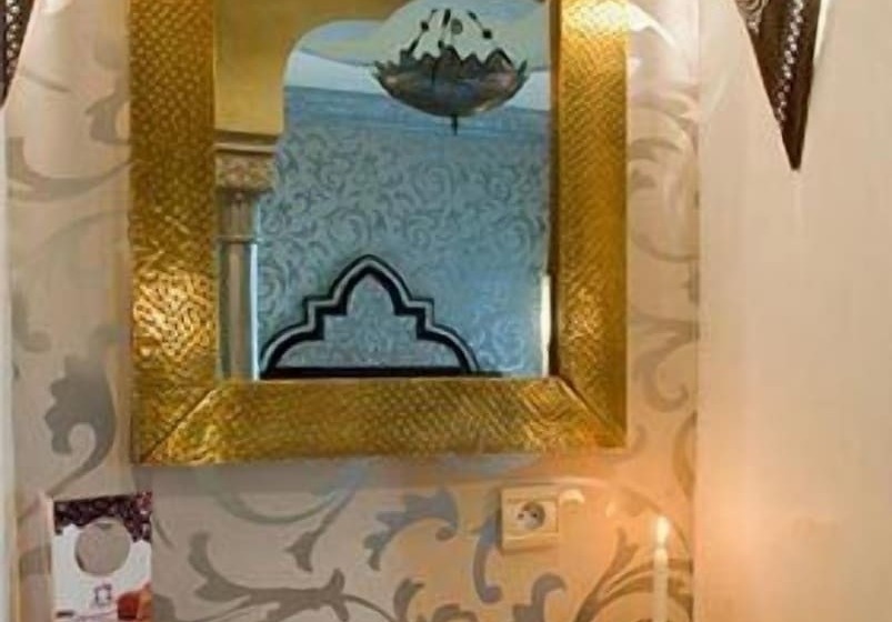 تختخواب و صبحانه Le Temple Des Arts