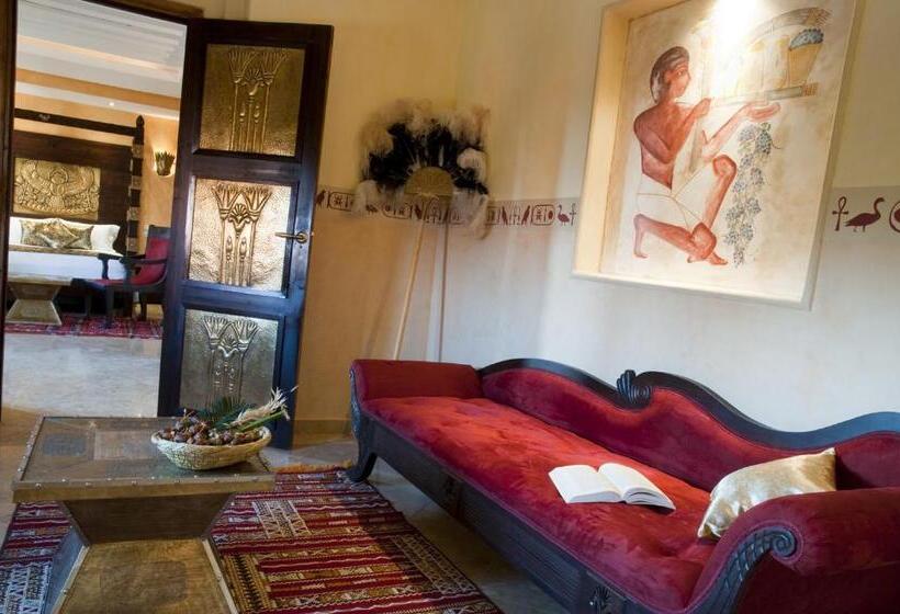 تختخواب و صبحانه Le Temple Des Arts