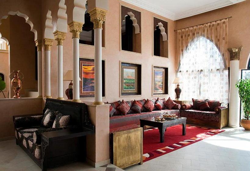 تختخواب و صبحانه Le Temple Des Arts