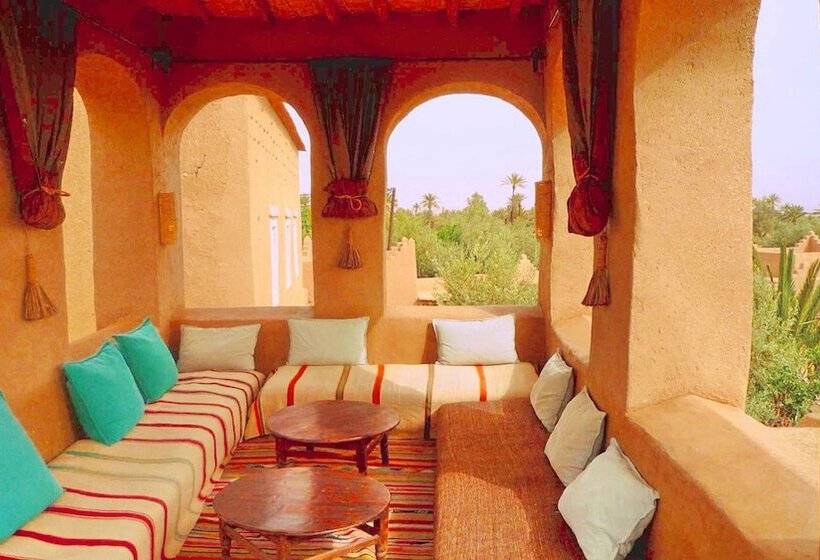 تختخواب و صبحانه Les Jardins De Skoura