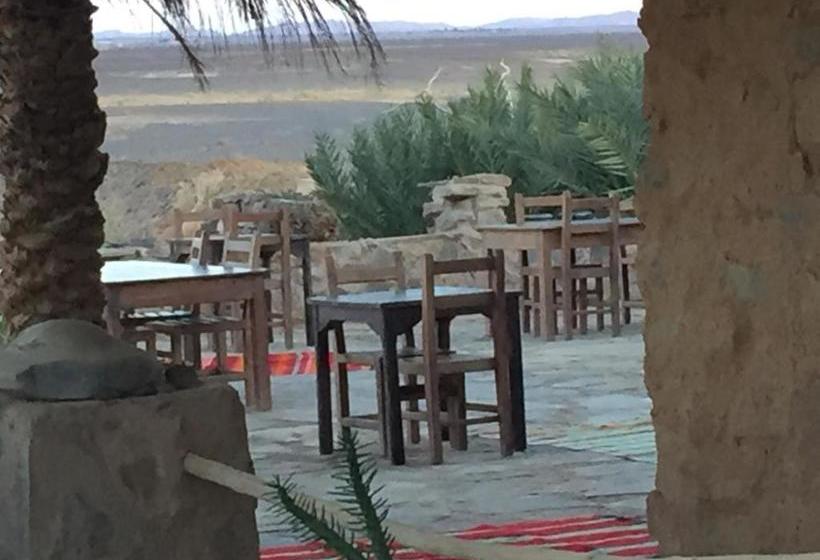 تختخواب و صبحانه Maison Boutchrafine