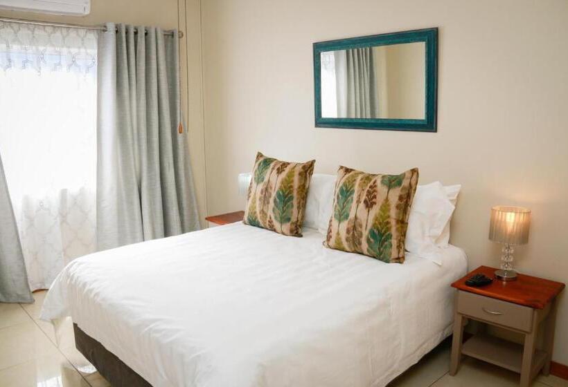 ベッドアンドブレックファースト Poetry Guestrooms