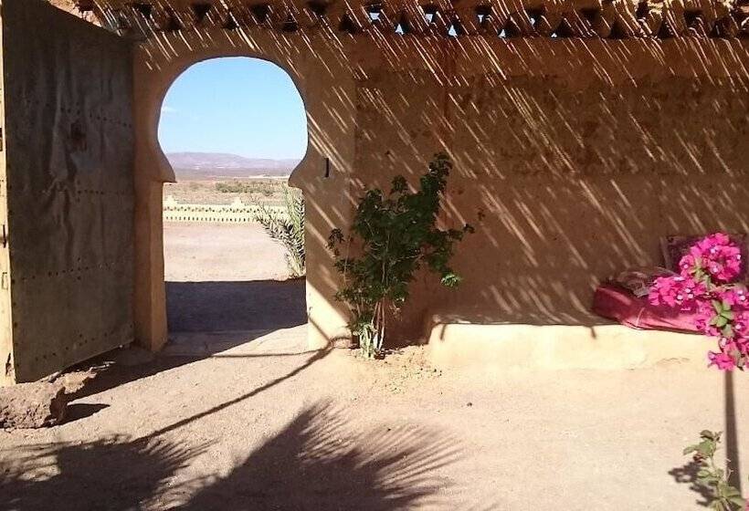 تختخواب و صبحانه Auberge Bassou