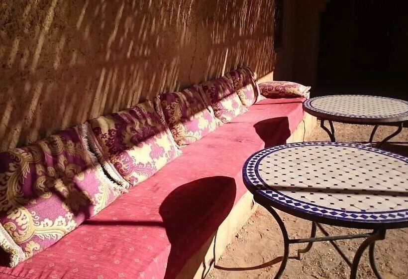 تختخواب و صبحانه Auberge Bassou