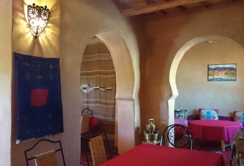 تختخواب و صبحانه Auberge Bassou