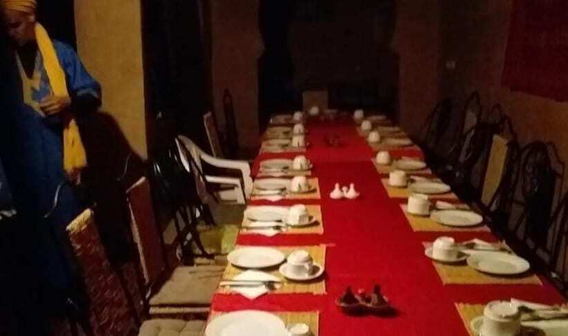 تختخواب و صبحانه Auberge Bassou