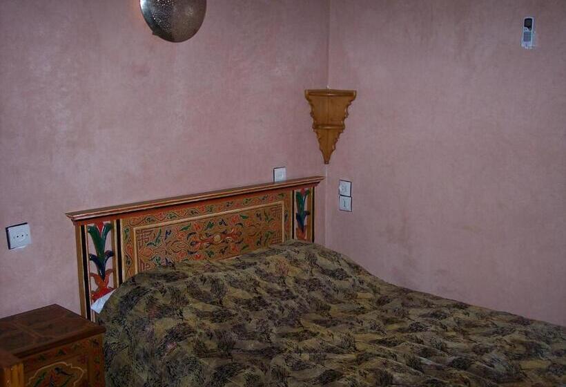 تختخواب و صبحانه Riad Benchekroun