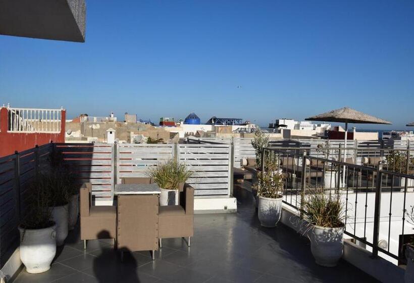 تختخواب و صبحانه Riad Raoud Rayhane