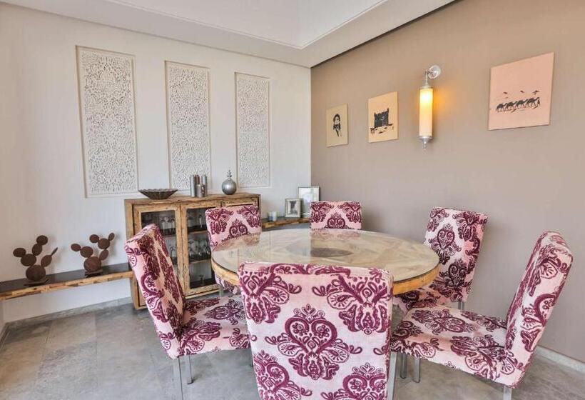 تختخواب و صبحانه Riad Raoud Rayhane