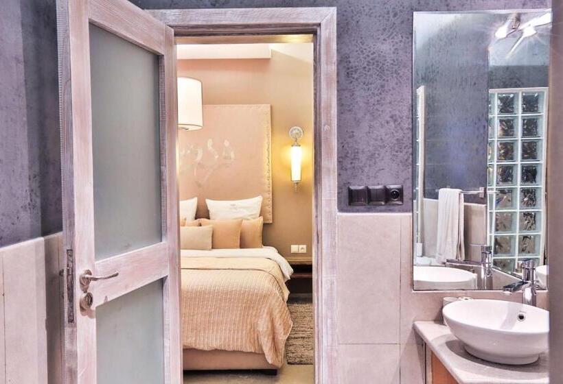 تختخواب و صبحانه Riad Raoud Rayhane