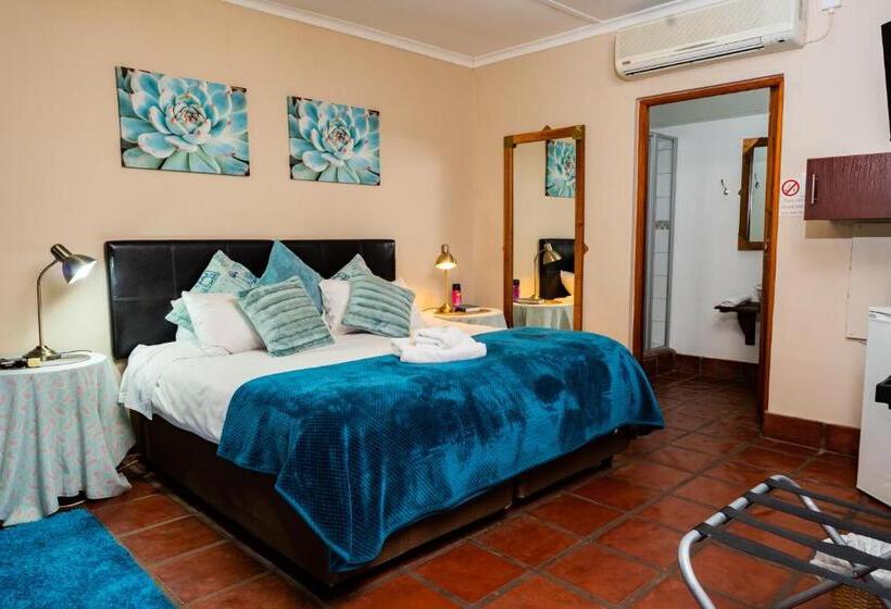 住宿加早餐  Riverbank Lodge