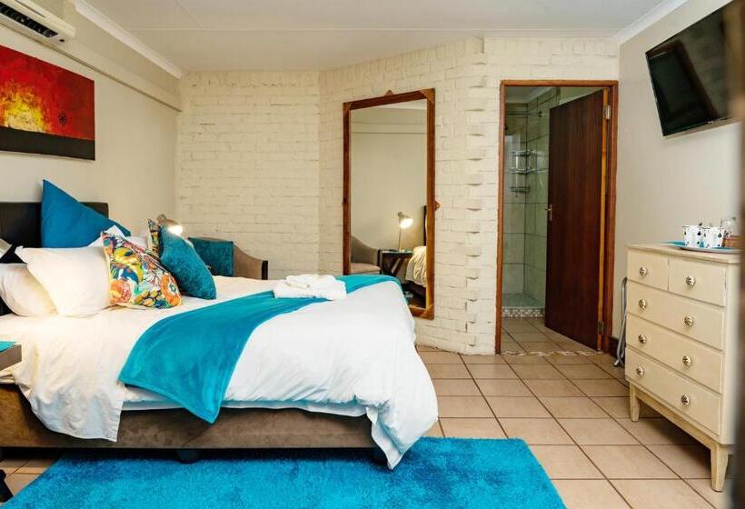 住宿加早餐  Riverbank Lodge