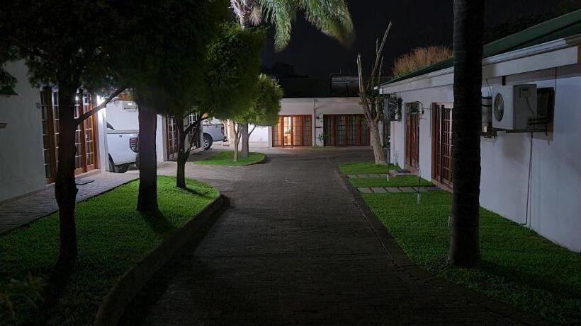 צימר Shonalanga Lodge