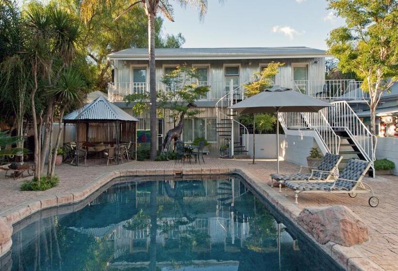 مبيت وإفطار Skinkikofi Guest House