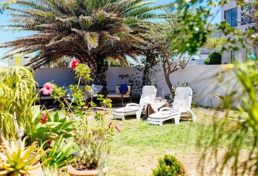 住宿加早餐 Swept Away Guest House