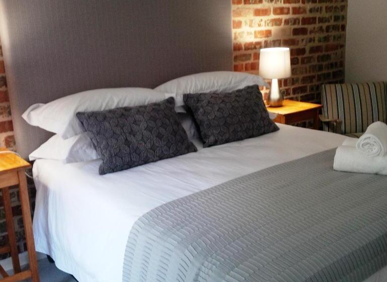 مبيت وإفطار The Garden Shed Guest House