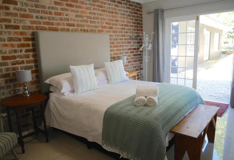 مبيت وإفطار The Garden Shed Guest House