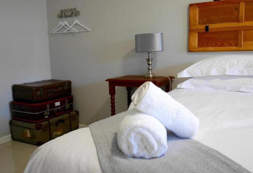 مبيت وإفطار The Garden Shed Guest House