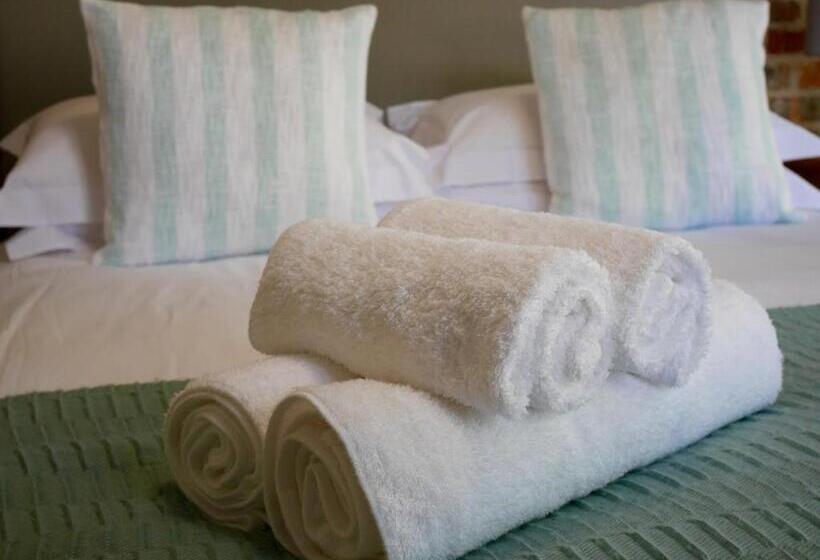 مبيت وإفطار The Garden Shed Guest House