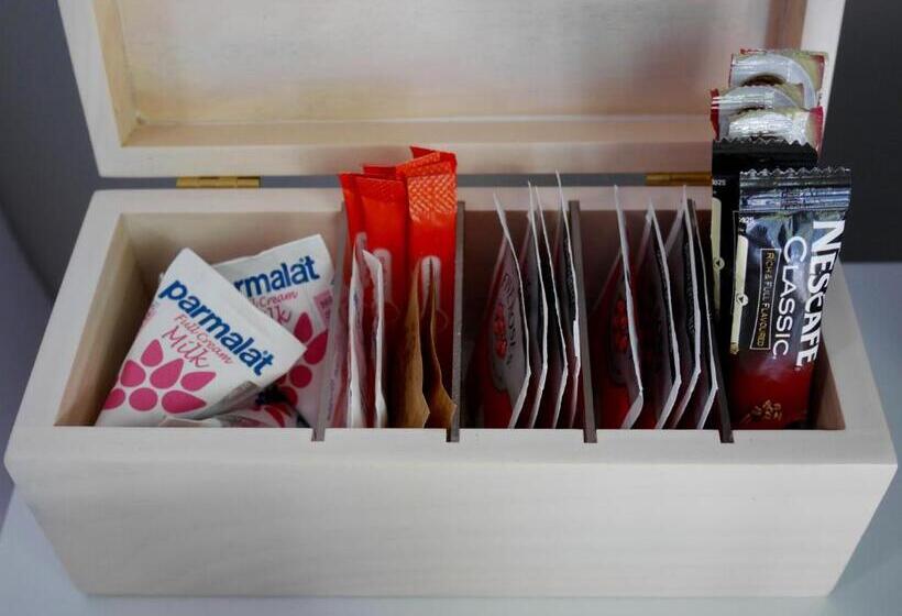 مبيت وإفطار The Garden Shed Guest House