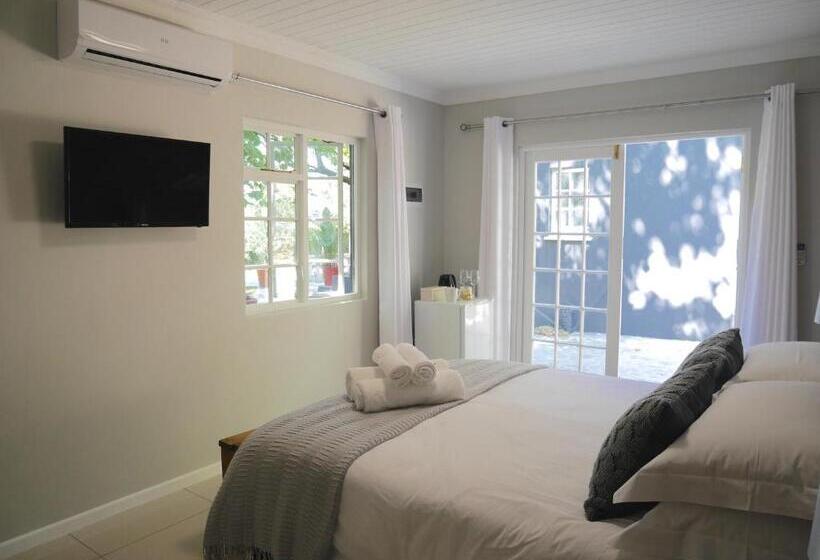 مبيت وإفطار The Garden Shed Guest House