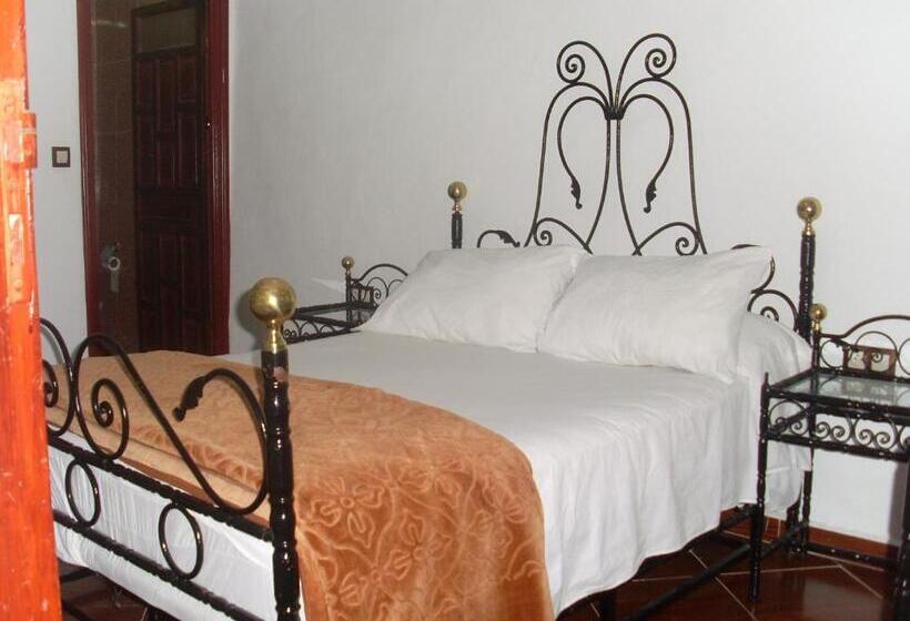 تختخواب و صبحانه The Medina Hostel