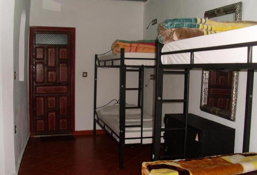 تختخواب و صبحانه The Medina Hostel