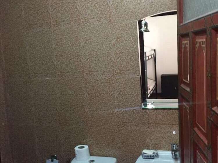 تختخواب و صبحانه The Medina Hostel