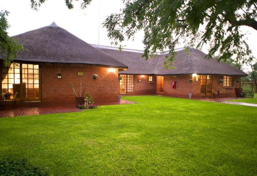 مبيت وإفطار The Willows Guesthouse