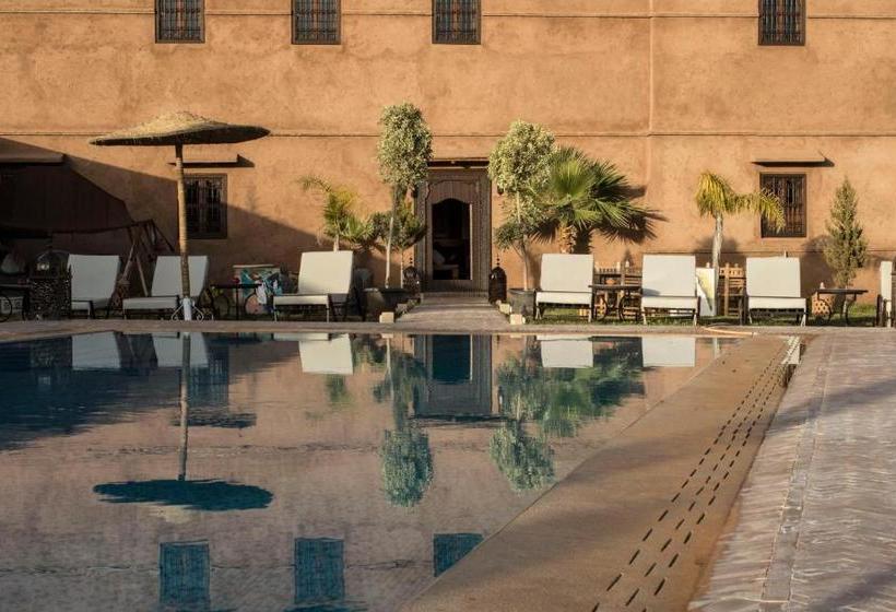 تختخواب و صبحانه Tigmi Nomade