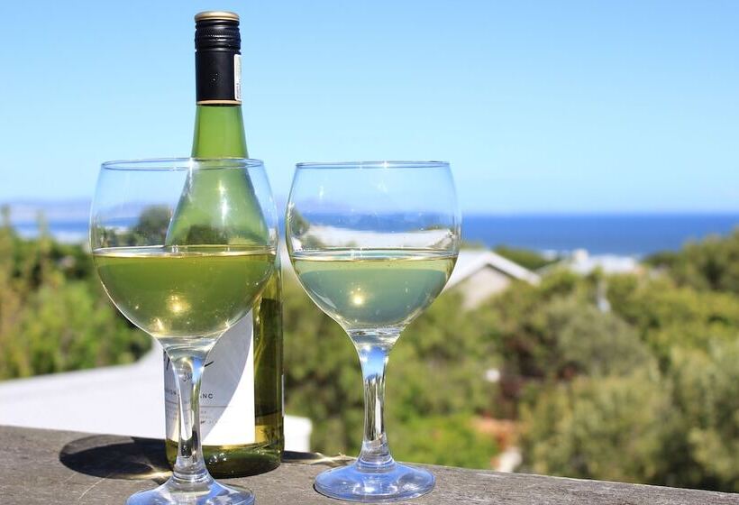 ベッドアンドブレックファースト Villa Blu Guesthouse