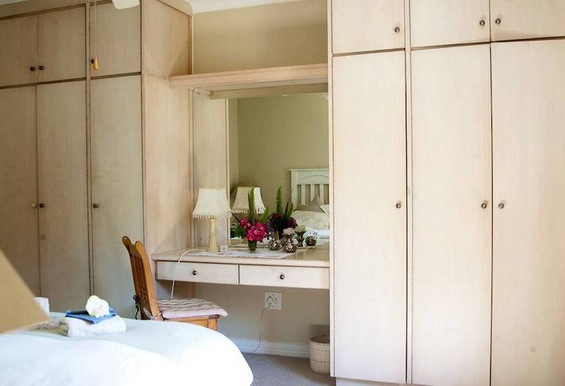 مبيت وإفطار Villa Tarentaal