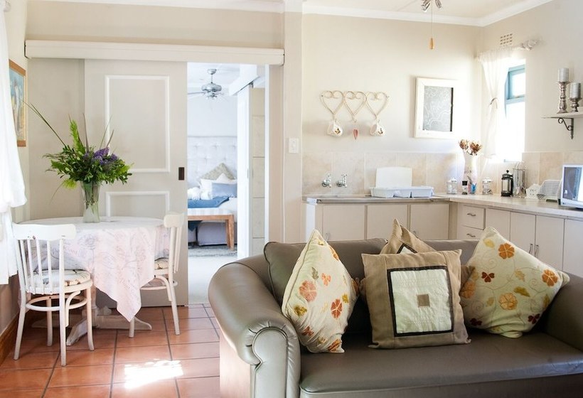 مبيت وإفطار Villa Tarentaal