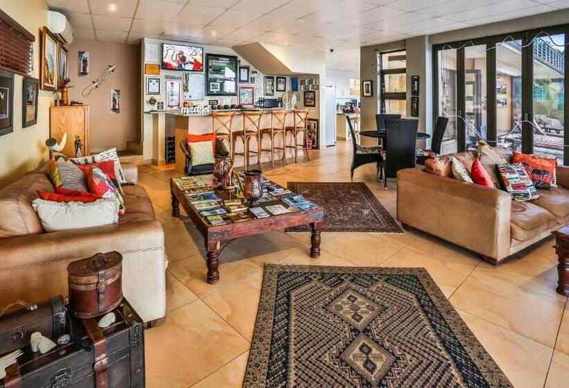 مبيت وإفطار Zimbali View Eco Guesthouse