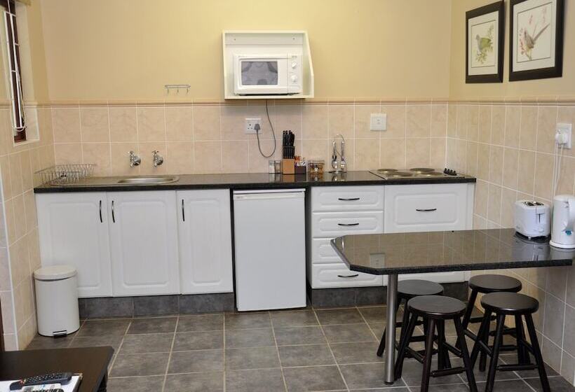 Birds Of Paradise B&b