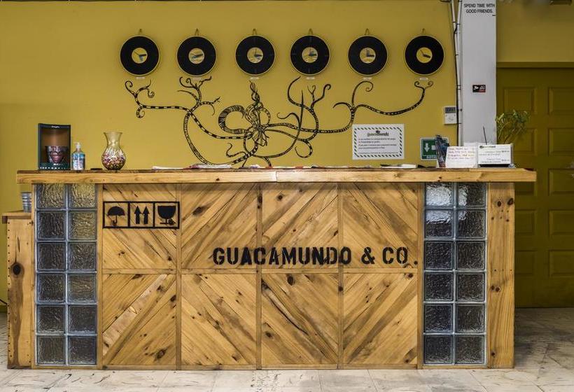 Guacamundo Hostel