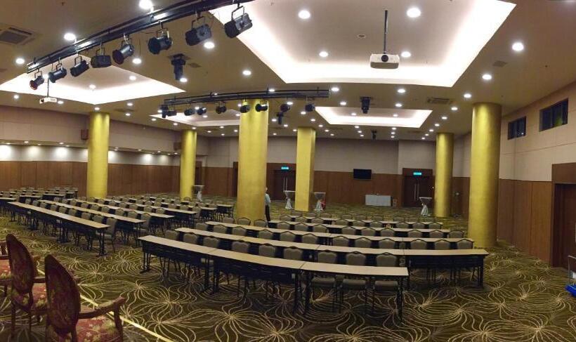 호텔 Acappella Suite