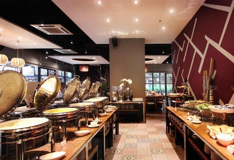 호텔 Acappella Suite